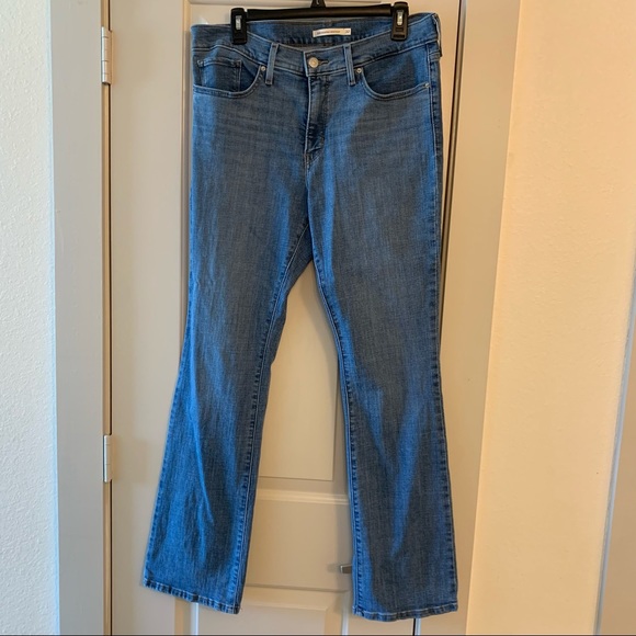 Levi’s Jeans - Picture 4 of 5